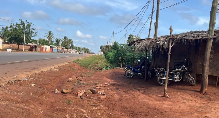 Parcelle à vendre 300m du goudron noepe cms togo