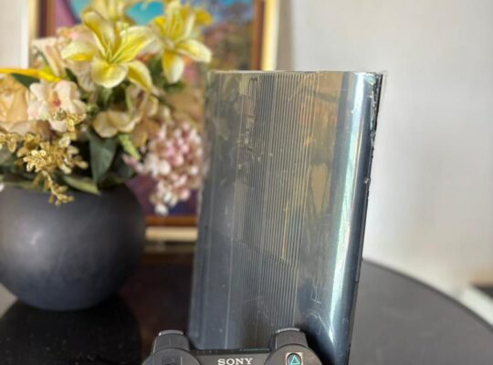 PS3 SLIM AVEC 20 JEUX🚨ET UNE MANETTE🎮