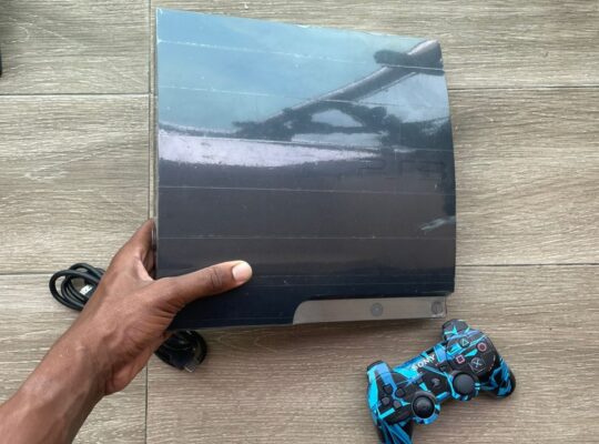 PS3 SLIM AVEC 20 JEUX🚨ET UNE MANETTE🎮