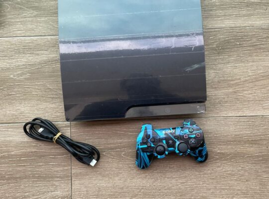 PS3 SLIM AVEC 20 JEUX🚨ET UNE MANETTE🎮